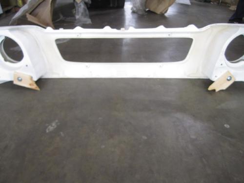 KENWORTH T2000 Bumper Assembly, Front