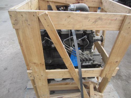 NEW HOLLAND 4 CYLINDER Engine Assembly