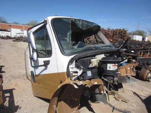 FREIGHTLINER M2 CAB