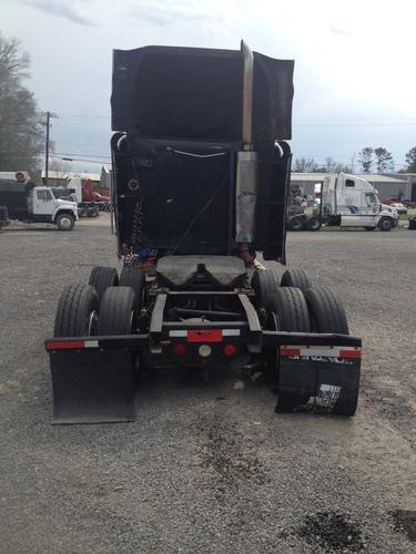 FREIGHTLINER FLD120 TRUCK TRACTOR