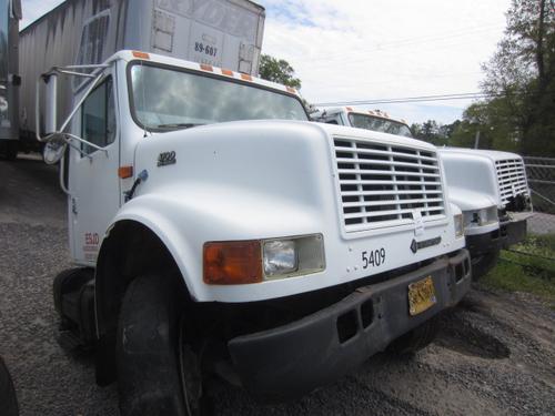 INTERNATIONAL 4700 CAB CLIP