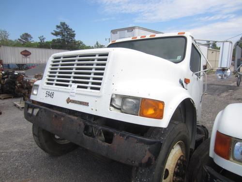 INTERNATIONAL 4700 CAB CLIP