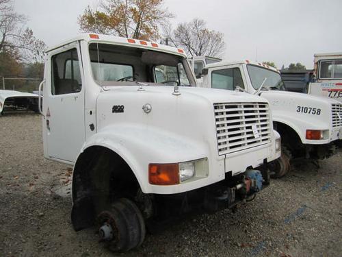 INTERNATIONAL 4900 CAB CLIP