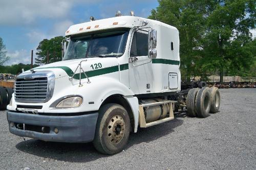 FREIGHTLINER COLUMBIA TRUCK TRACTOR