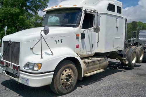 INTERNATIONAL 9400 TRUCK TRACTOR