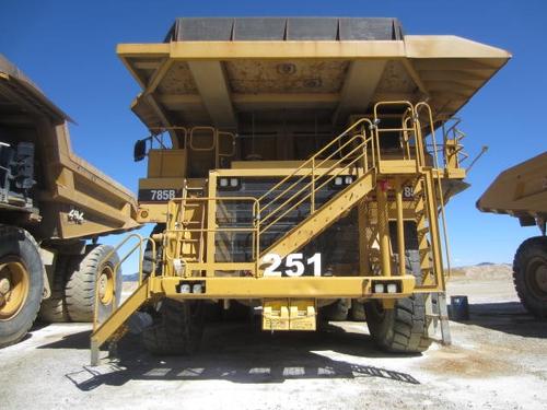 CATERPILLAR 785B MINING HAUL TRUCK