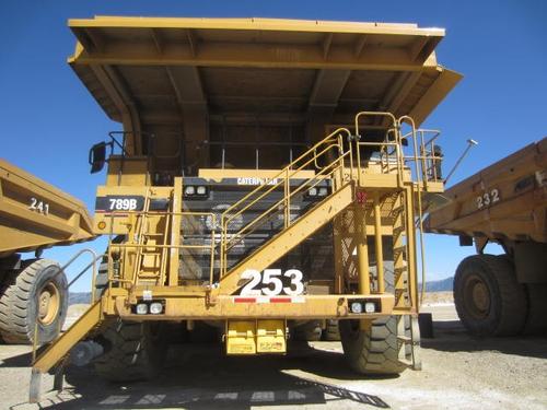 CATERPILLAR 785B MINING HAUL TRUCK