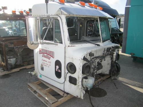 PETERBILT 379 CAB