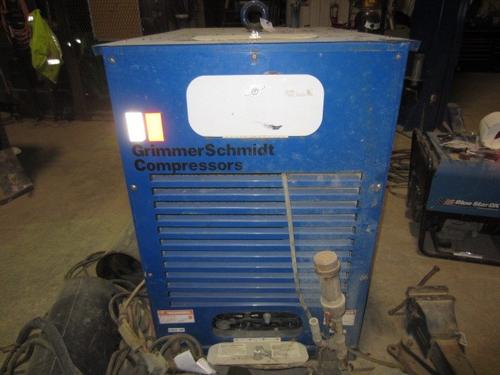   AIR COMPRESSOR