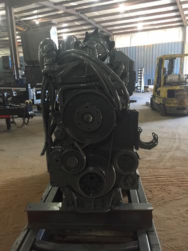 CUMMINS KTTA19C700 Engine Assembly