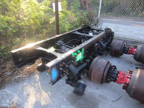 VOLVO MANUFACTURER CORPORATE AIR TANDEM CUTOFF - TANDEM AXLE