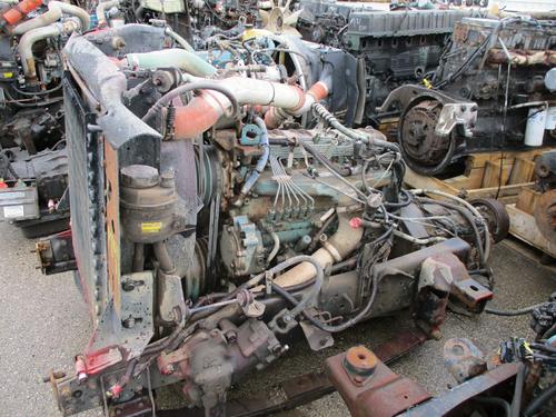 INTERNATIONAL DT 360 Engine Assembly