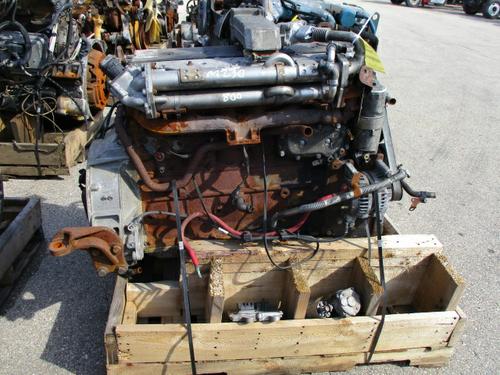 MERCEDES OM906L Engine Assembly