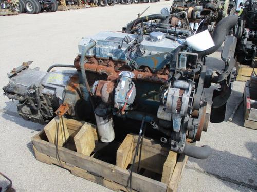 INTERNATIONAL DT 466E Engine Assembly
