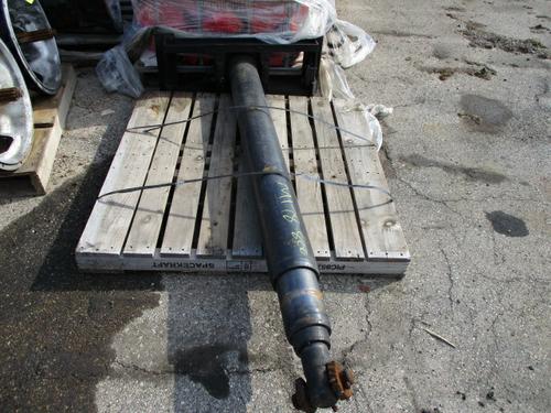   HYDRAULIC CYLINDERS