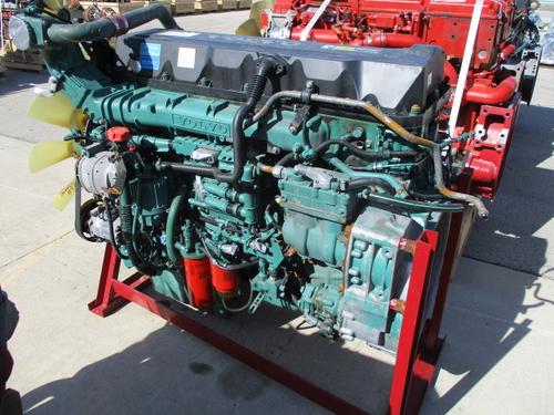 VOLVO D-13 Engine Assembly