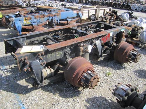 FREIGHTLINER AIR DS404 CUTOFF - SINGLE AXLE