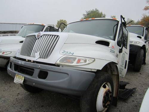 INTERNATIONAL 4300 CAB CLIP