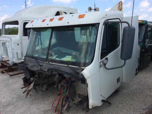 FREIGHTLINER COLUMBIA CAB