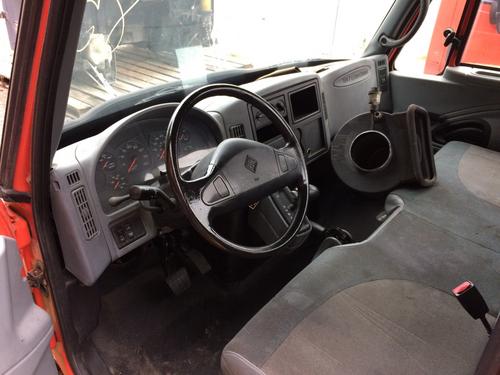 INTERNATIONAL 4200LP CAB