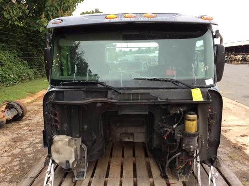 INTERNATIONAL 9200I CAB