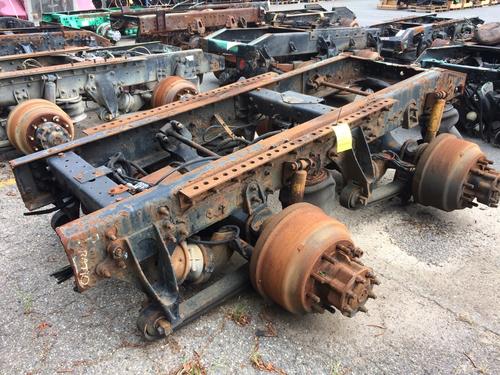 INTERNATIONAL MANUFACTURE CORPORATE 4 SPRING CUTOFF - TANDEM AXLE