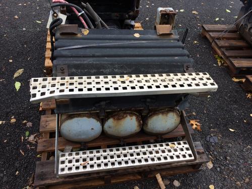   BATTERY BOX