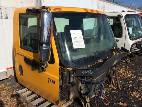 INTERNATIONAL 7600 CAB