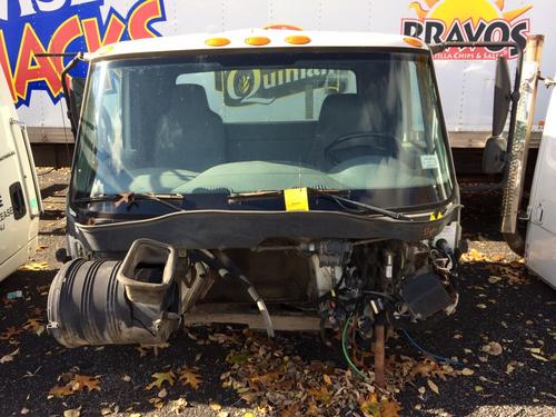 INTERNATIONAL 4300 CAB