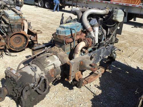 INTERNATIONAL DT 466E Engine Assembly