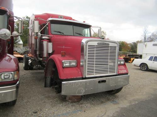 FREIGHTLINER FLD120 Trucks