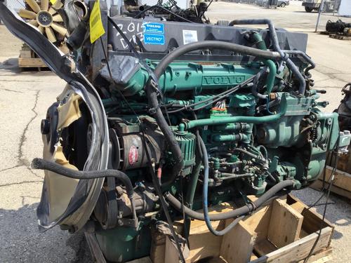 VOLVO D-13 Engine Assembly