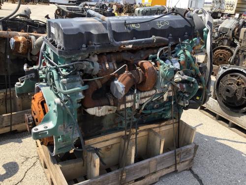 VOLVO D-13 Engine Assembly