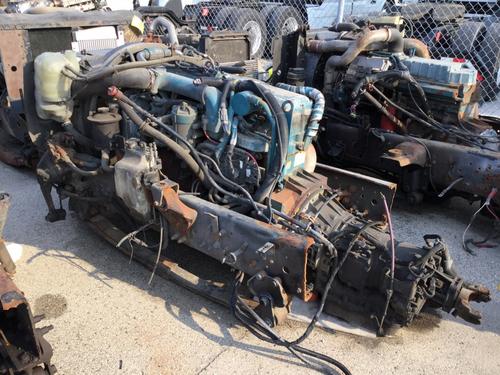 INTERNATIONAL DT466E Engine Assembly