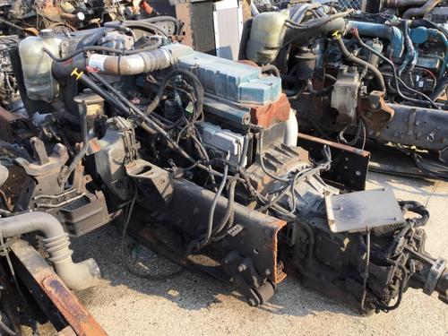 INTERNATIONAL DT466E Engine Assembly