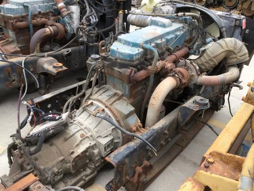 INTERNATIONAL DT466E Engine Assembly