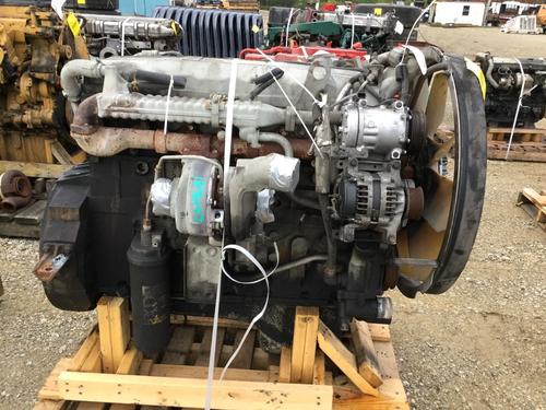 INTERNATIONAL DT466E EPA 04 Engine Assembly