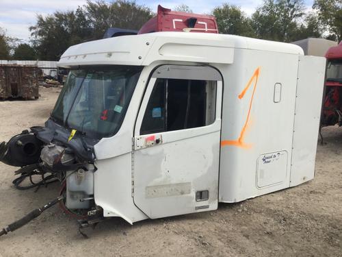 FREIGHTLINER CENTURY CLASS CAB & SLEEPER