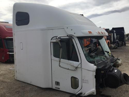 FREIGHTLINER COLUMBIA CAB & SLEEPER