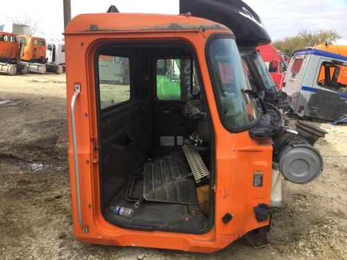 MACK CH 612 CAB