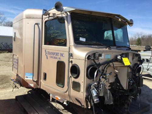 PETERBILT 386 CAB