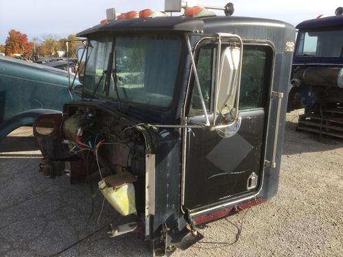 KENWORTH T600 CAB