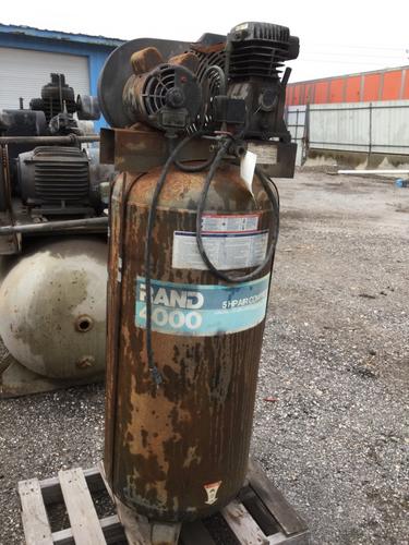 INGERSOLL RAND 4000 AIR COMPRESSOR