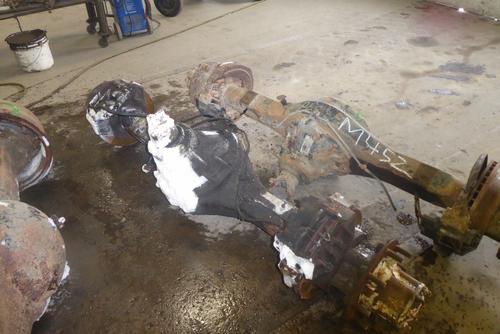 EATON 15040-S Axle Assembly, Rear (Rear)