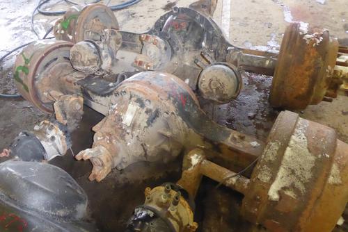 EATON 17060S Axle Assembly, Rear (Rear)