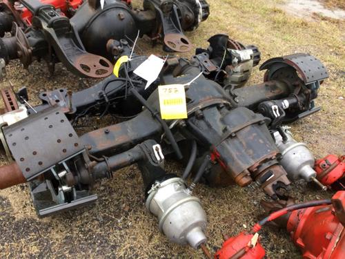 EATON-SPICER DS404 Axle Assembly, Rear (Front)