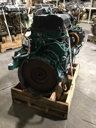VOLVO D-13 Engine Assembly