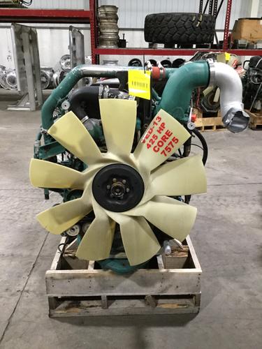 VOLVO D-13 Engine Assembly