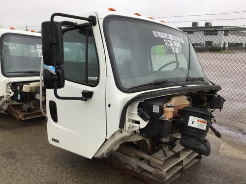 FREIGHTLINER M2 CAB