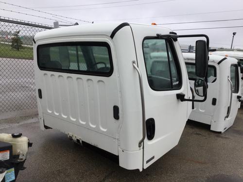 FREIGHTLINER M2 CAB